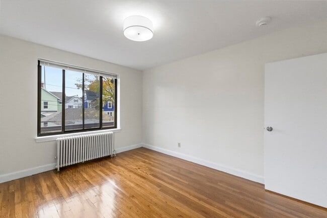 Building Photo - 38-40 Cedar Street Unit 243