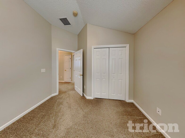 Building Photo - 2950 Bessent Rd