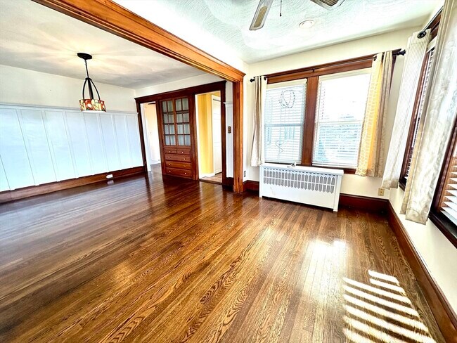 Building Photo - 86 Palfrey Rd