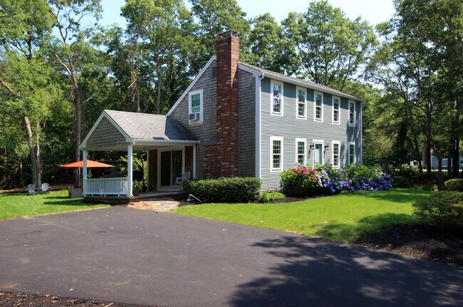 WINTER RENTAL - 2 Sanford St