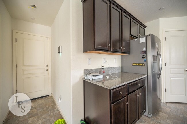 Building Photo - Sanger 2-Story Home, SOLAR!!!  4BR/2.5BA, ...