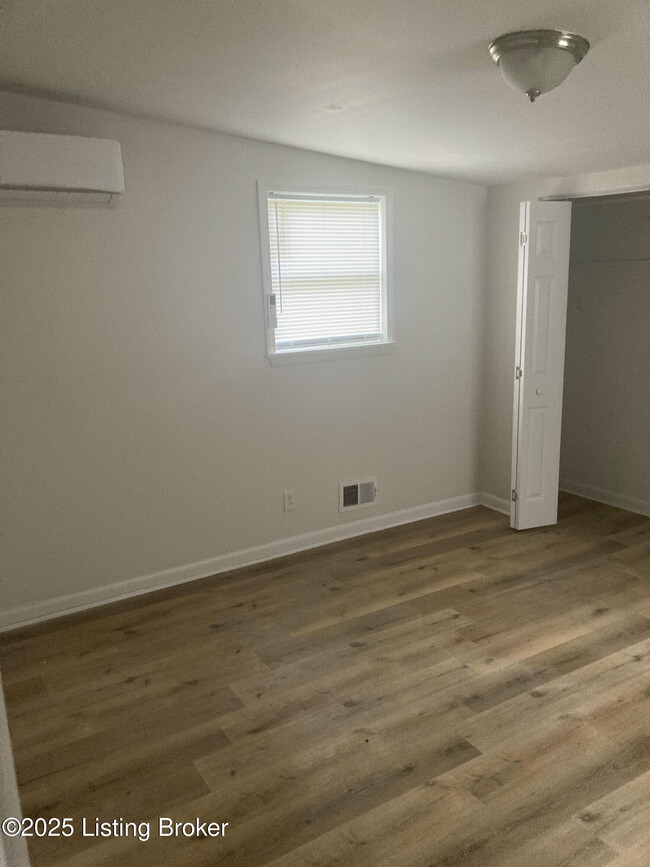 Building Photo - 1521 Arling Ave