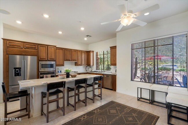 Building Photo - 7559 E Visao Dr