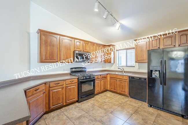 Building Photo - 6313 E Garden Stone Dr