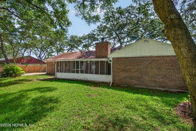 Building Photo - 516 Penman Rd