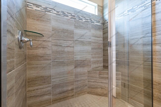 Building Photo - Magnificent home in Wyndham Hill Community!