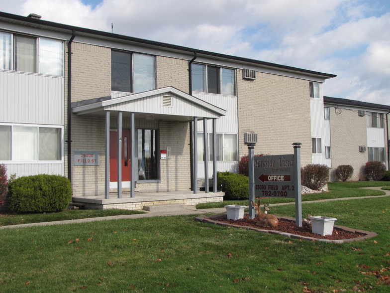 Building Photo - Parkside Vista Apartments