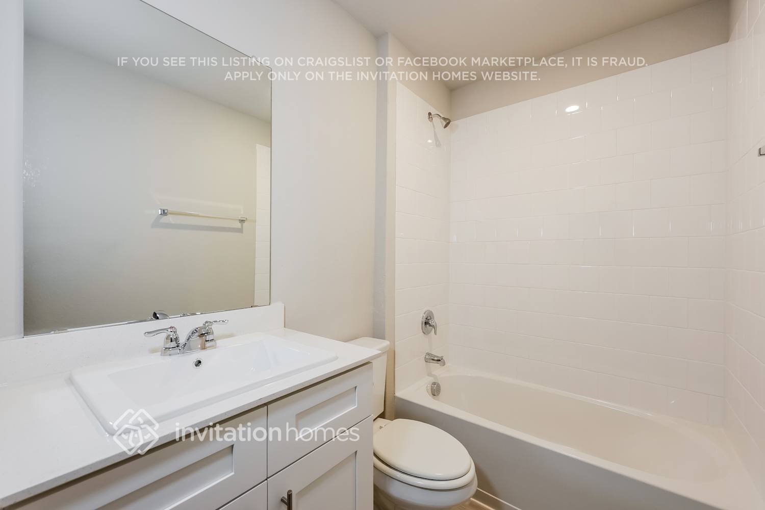 Building Photo - 413 Blanco Dr