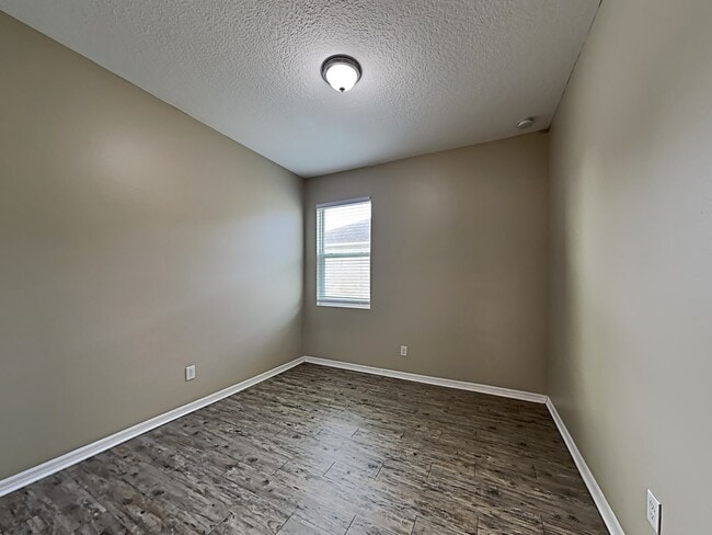 Building Photo - 3821 Enchantment Ln