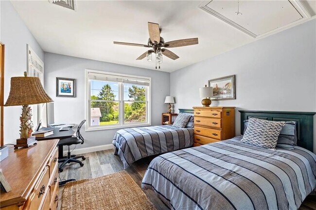 Building Photo - 26 Walcott Ave