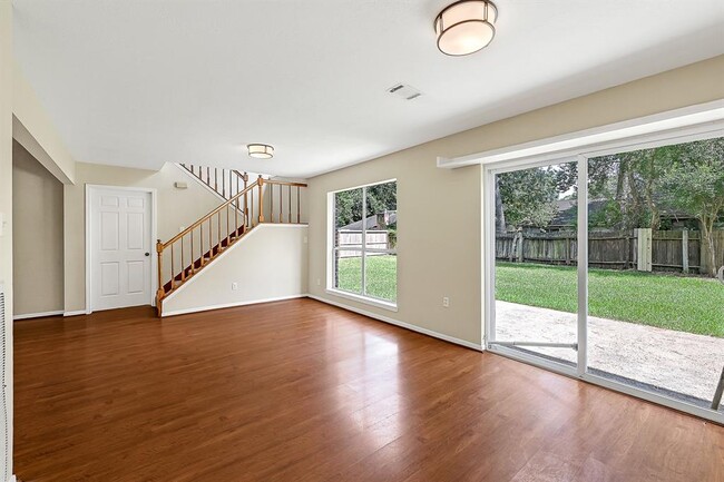 Building Photo - 915 S Diamondhead Blvd