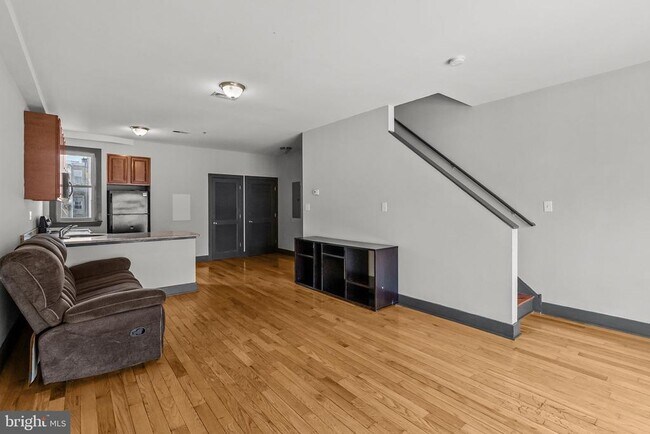 Building Photo - 1805 N 18th St
