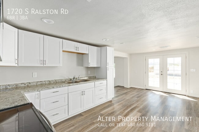 Building Photo - 1720 S Ralston Rd