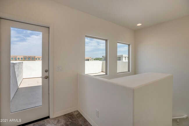 Building Photo - 7358 E Casitas Del Rio Dr