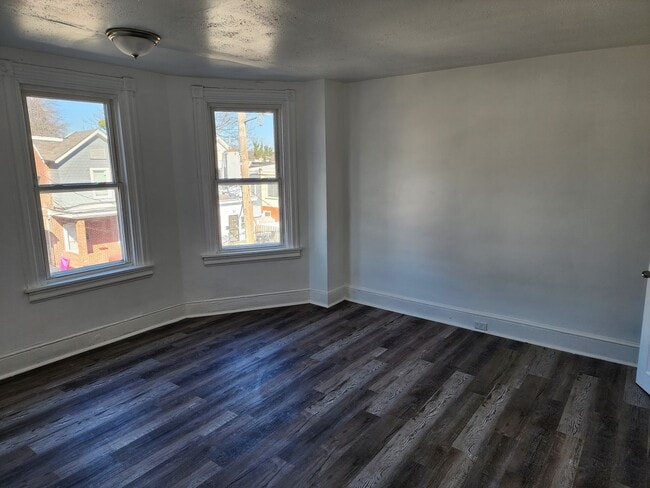 Building Photo - 2408 West St