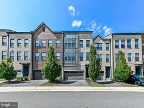 Building Photo - 42284 Crawford Ter