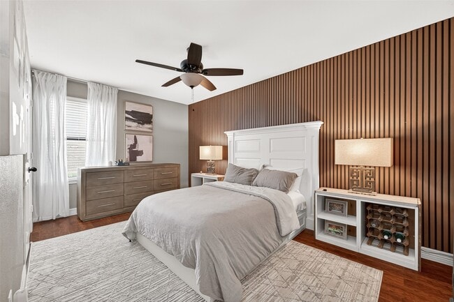 Building Photo - 6639 Sharpstone Creek Ln