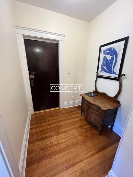 Building Photo - 45 Englewood Ave