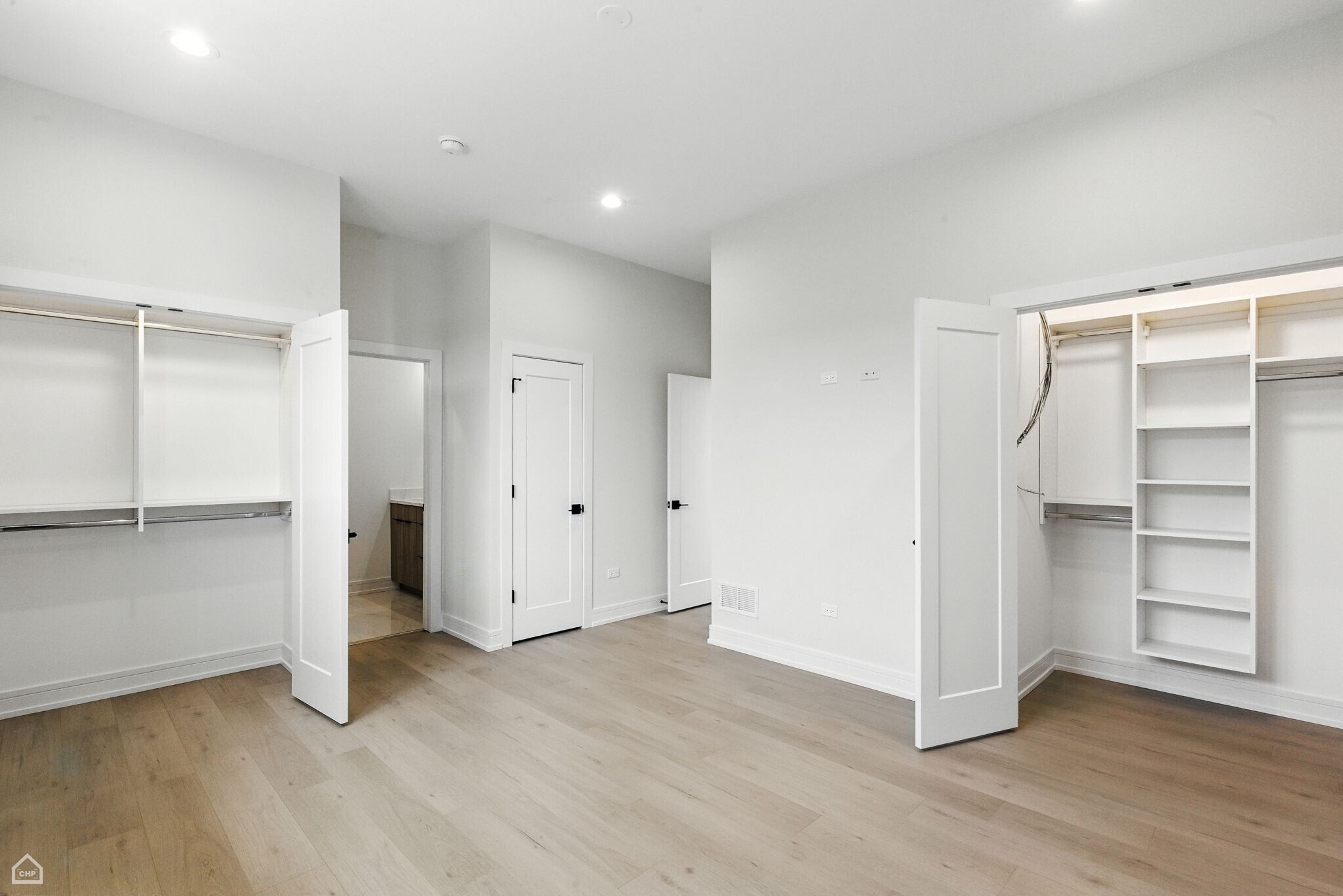 Building Photo - 4623 S Michigan Ave