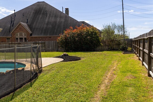 Building Photo - 27958 Bradford Ridge Dr