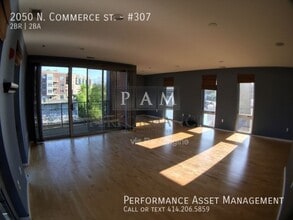 Building Photo - 2050 N Commerce St
