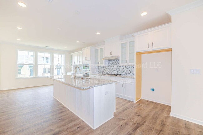 Building Photo - 12305 Landry Renee Pl