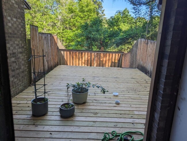 Building Photo - 2/2.5 off Old St Augustine