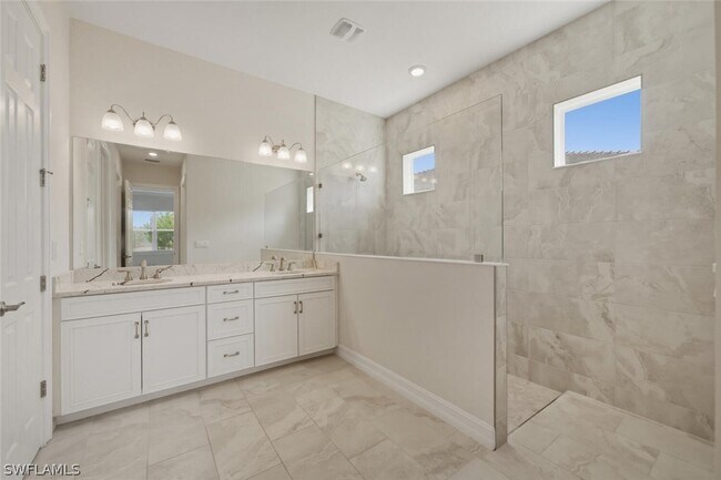 Building Photo - 28053 Captiva Shell Lp