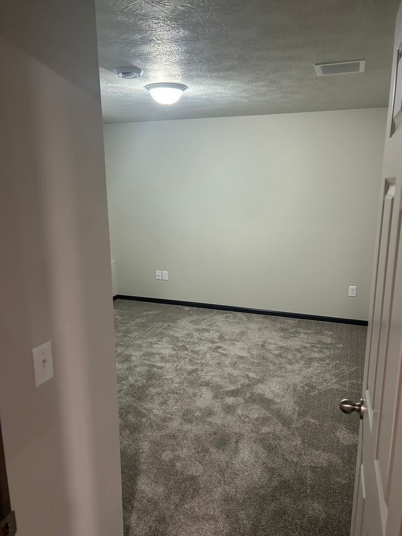 Building Photo - 1814 N Oberg Cir