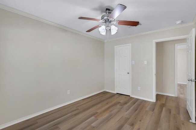 Building Photo - 26507 Abbey Springs Ln