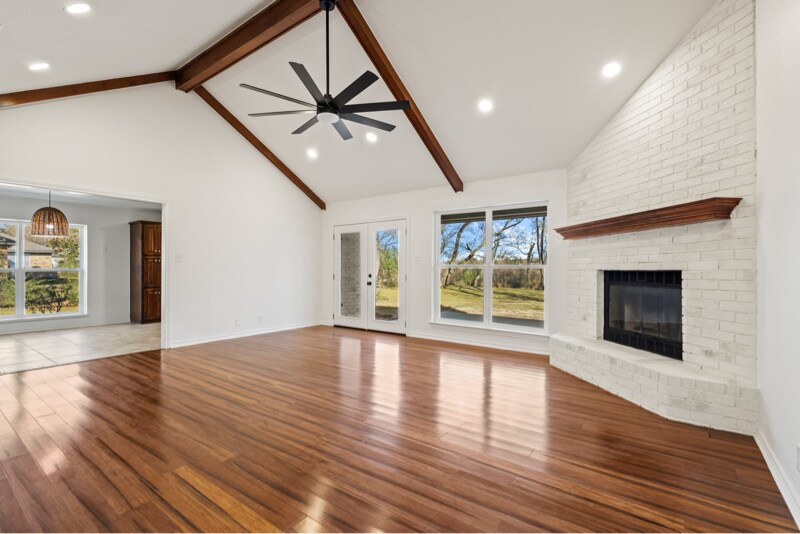 Building Photo - 170 N Meadowbrook Dr