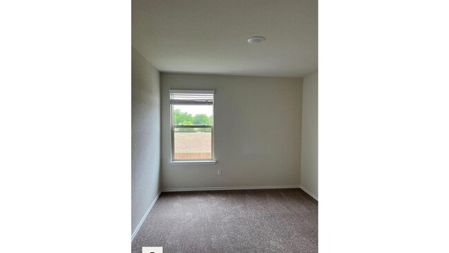 Building Photo - 209 Prairie Falcon Wy