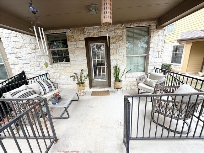 Building Photo - 1310 W Parmer Ln