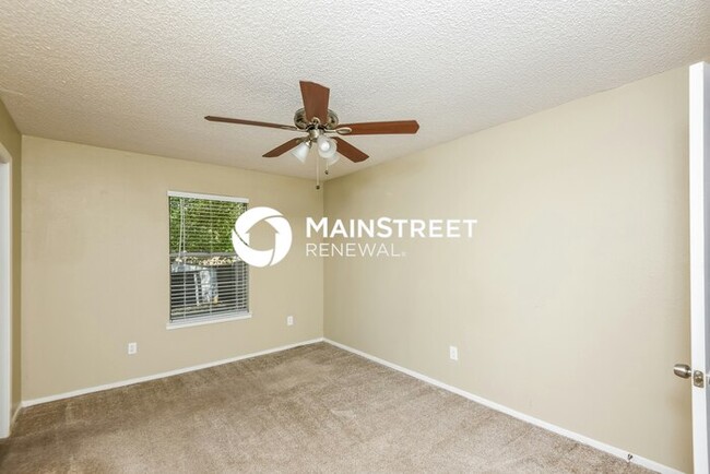Building Photo - 6407 Woods Edge Dr