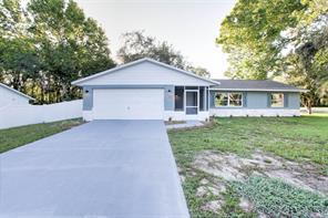 Building Photo - Recently updated, custom 3/2/2 on fenced corner lot in Inverness, $1900/mo!