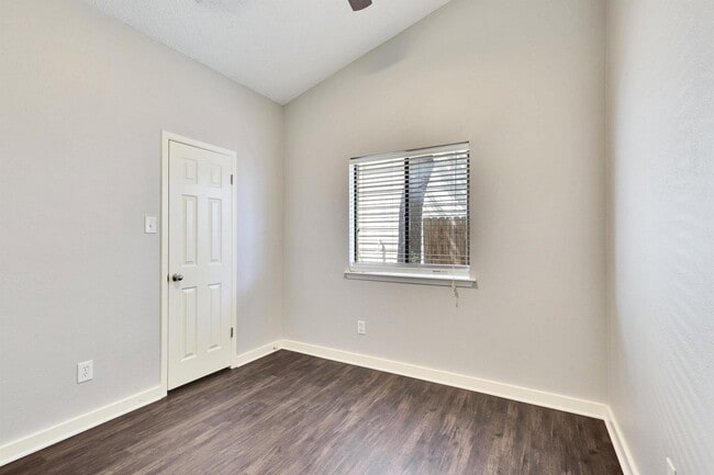 Building Photo - 2104 Agarita Trail