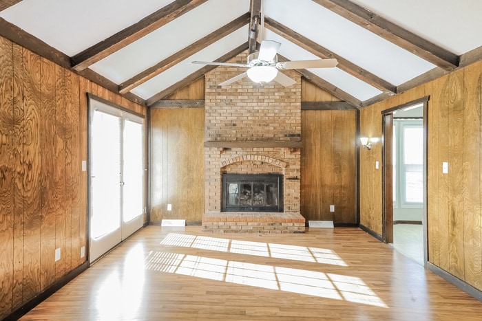 Building Photo - 204 N Woodson Dr