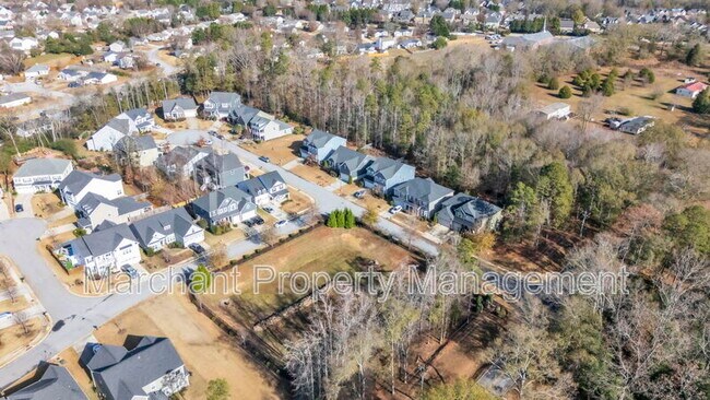 Building Photo - 4 Woodland Chase Ct