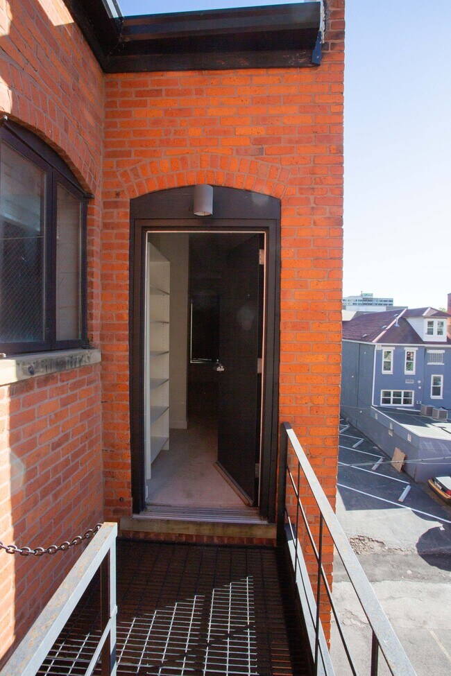 Building Photo - 65 S 5th St