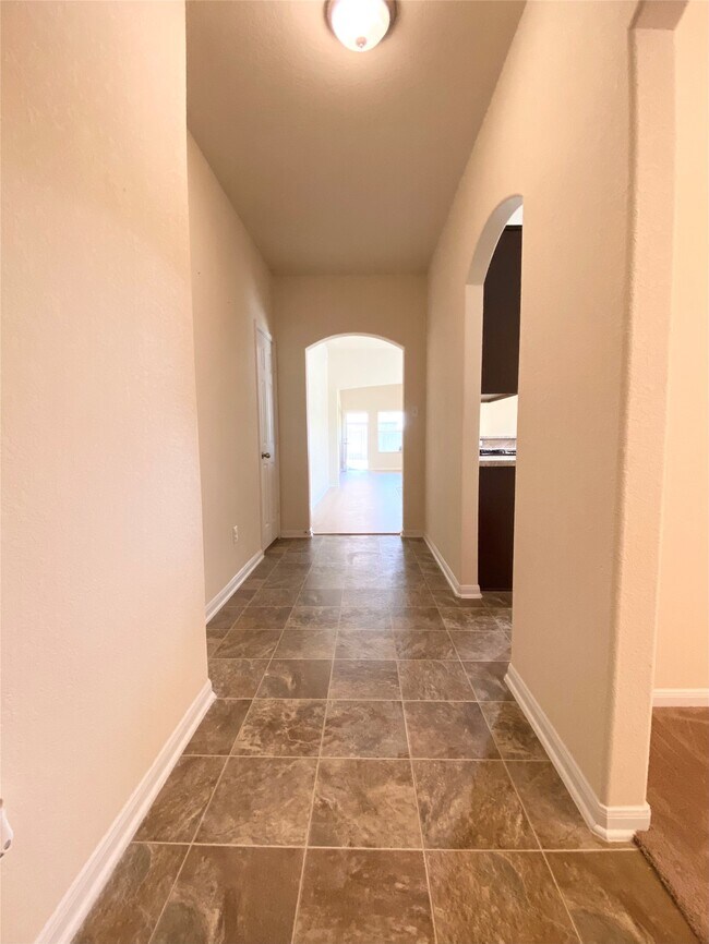 Building Photo - 15202 Pecan Lndg Dr