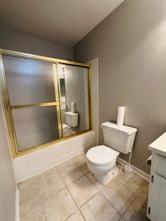 Building Photo - 3255 Kirchoff Rd