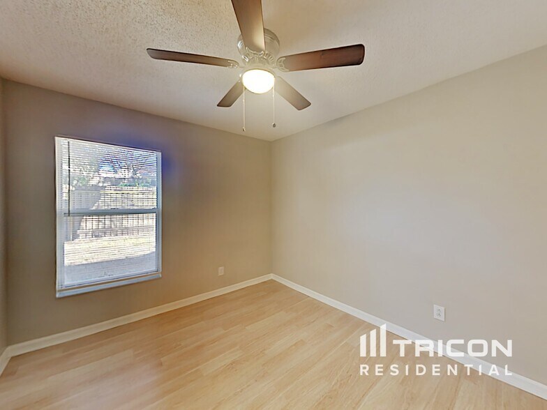 Building Photo - 723 Cape Cod Cir