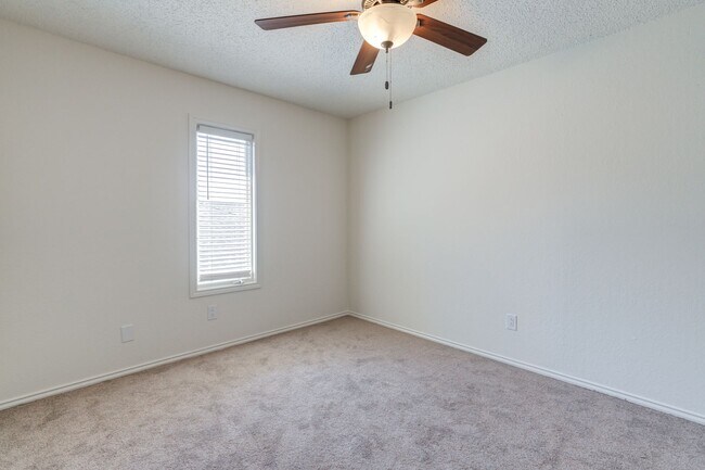 Building Photo - Frenship 2 Story Home