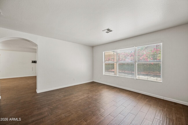 Building Photo - 921 W Sun Coast Dr