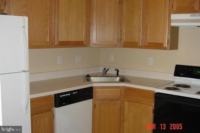 Primary Photo - 127 Brookland Terrace