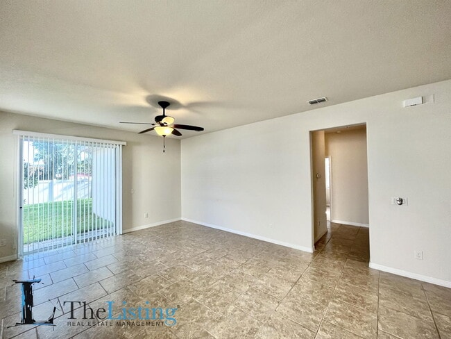 Building Photo - 7326 Azalea Cove Cir