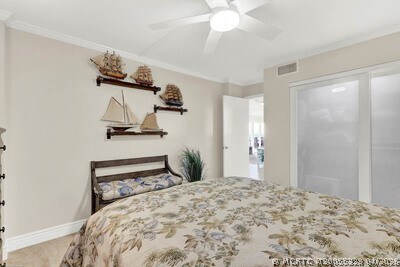 Building Photo - 10980 S Ocean Dr