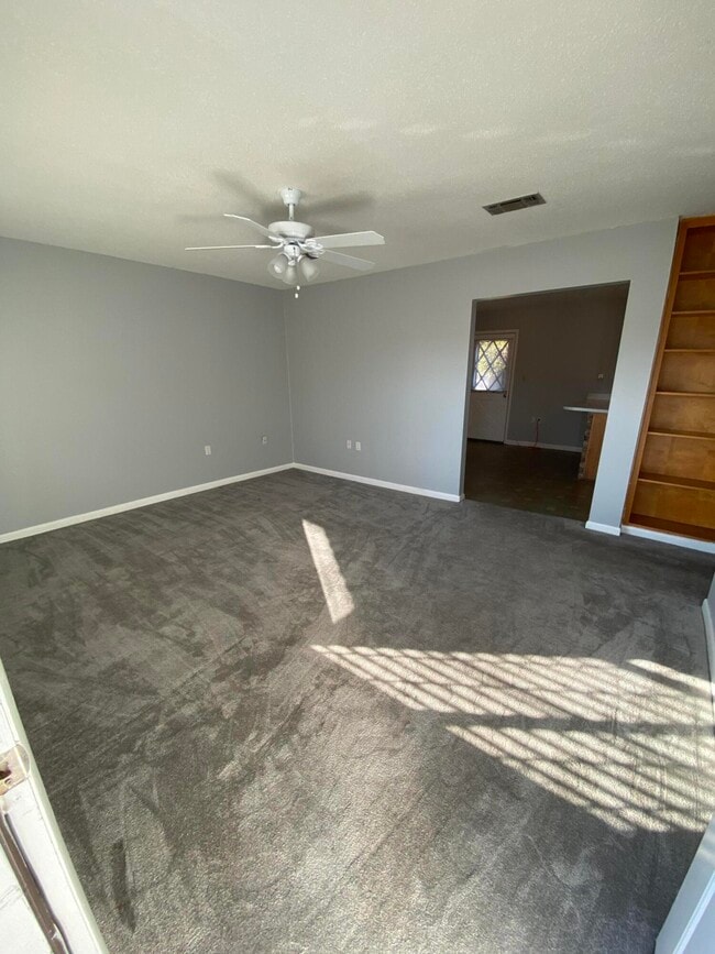 Building Photo - 31 North St