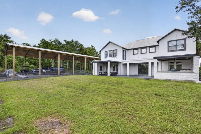 Building Photo - 17394 Orange Blvd