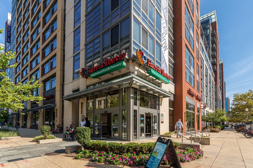 Harris Teeter in nearby NoMa! - 2339 3rd St NE